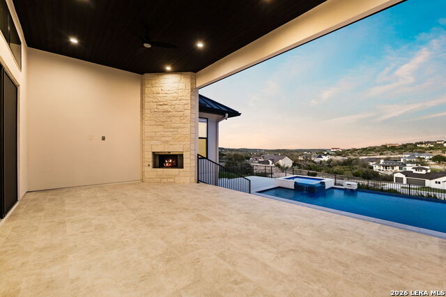 Image 32 of 41 For 23706 High Garden