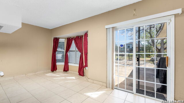 Image 10 of 26 For 1702 Ann Arbor