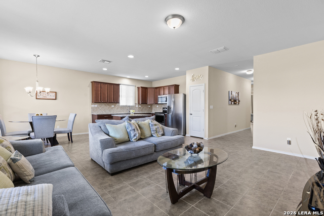 Listing photo id 9 for 2818 Ridge Berry Rd.