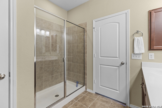 Listing photo id 21 for 2818 Ridge Berry Rd.