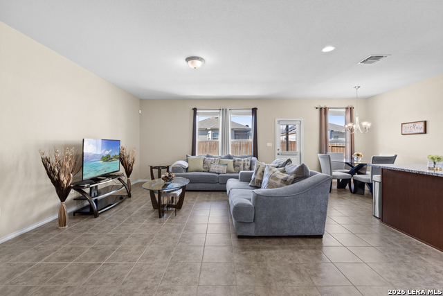 Listing photo id 4 for 2818 Ridge Berry Rd.