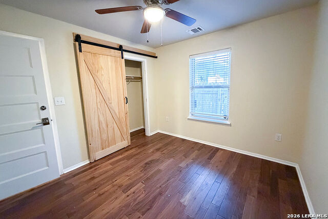 Image 12 of 32 For 220 Hansford