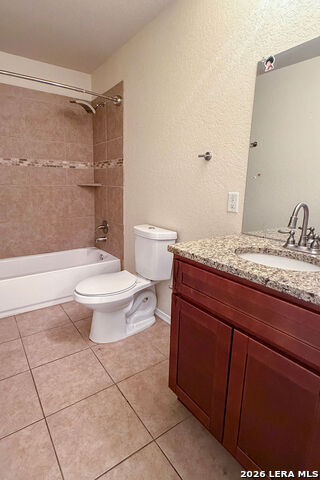 Image 13 of 32 For 220 Hansford