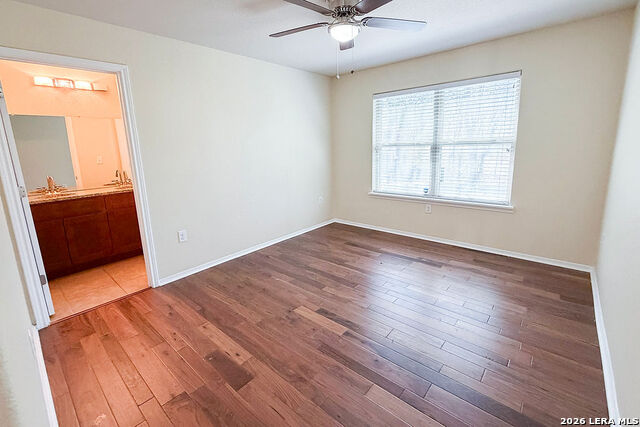 Image 15 of 32 For 220 Hansford