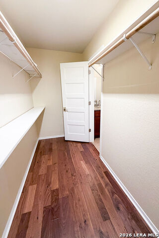 Image 21 of 32 For 220 Hansford