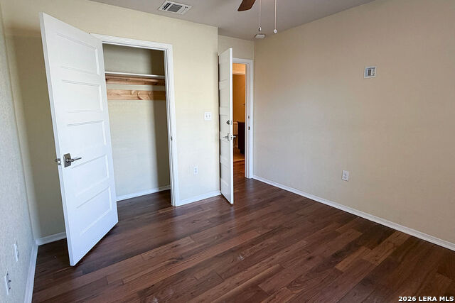 Image 8 of 32 For 220 Hansford