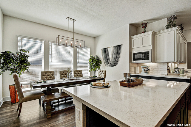 Image 13 of 45 For 422 Corwin  