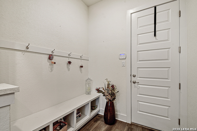 Image 20 of 45 For 422 Corwin  