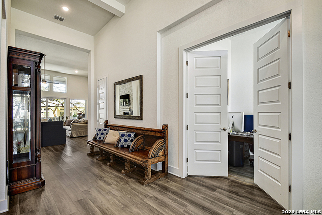 Image 25 of 45 For 422 Corwin  