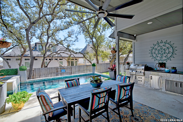 Image 37 of 45 For 422 Corwin  