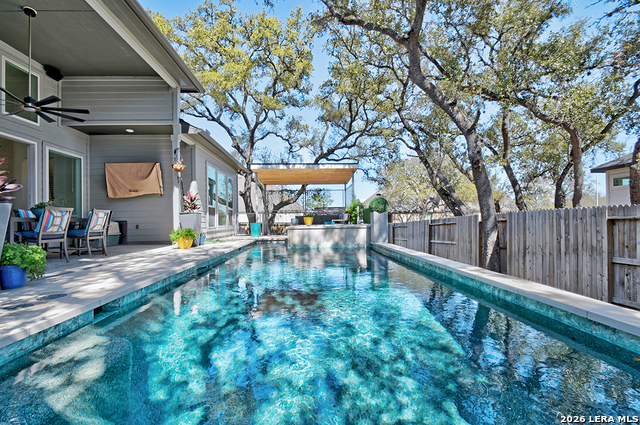 Image 39 of 45 For 422 Corwin  