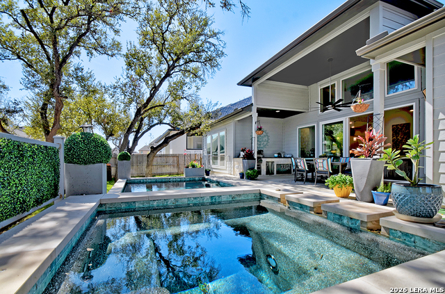 Image 43 of 45 For 422 Corwin  