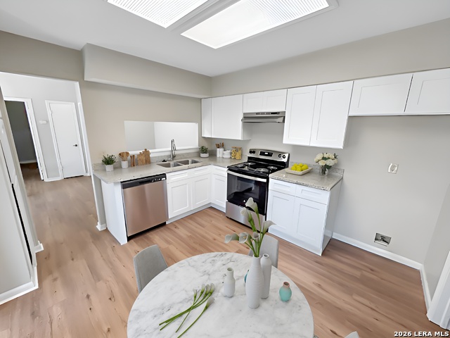 Image 12 of 22 For 8510 Wood Dew