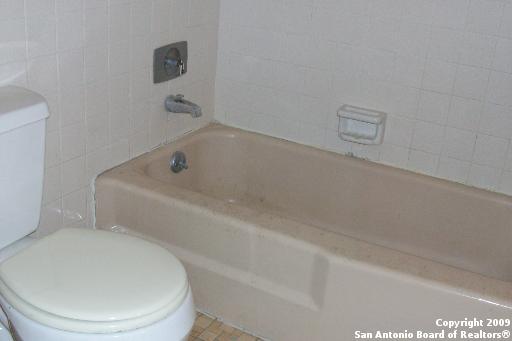 Image 16 of 17 For 120 Delaware St