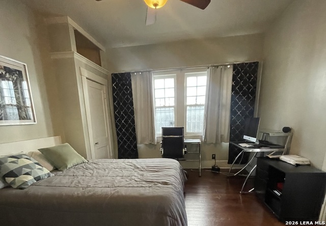 Image 4 of 17 For 120 Delaware St