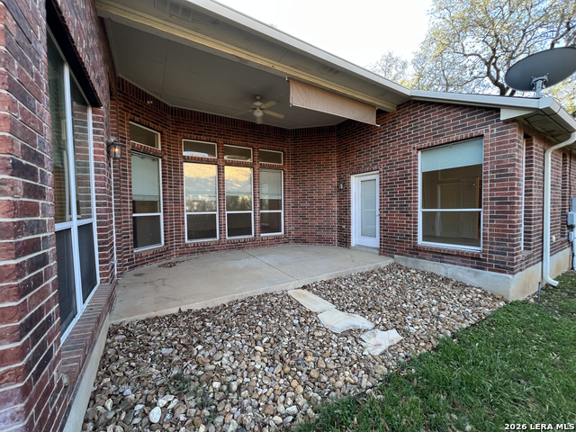 Listing photo id 15 for 30 Amber Forest