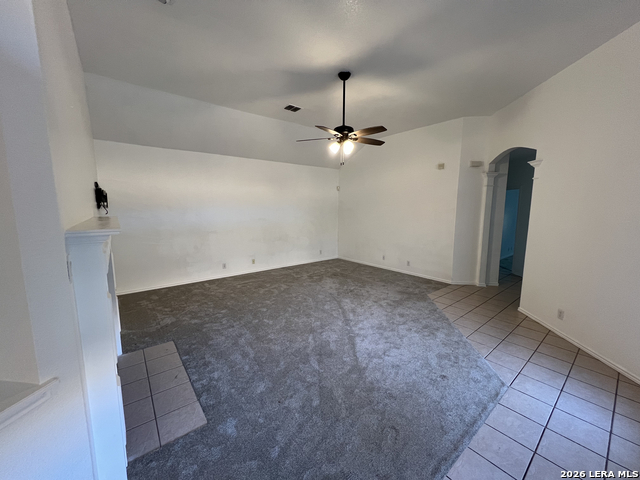 Listing photo id 4 for 30 Amber Forest