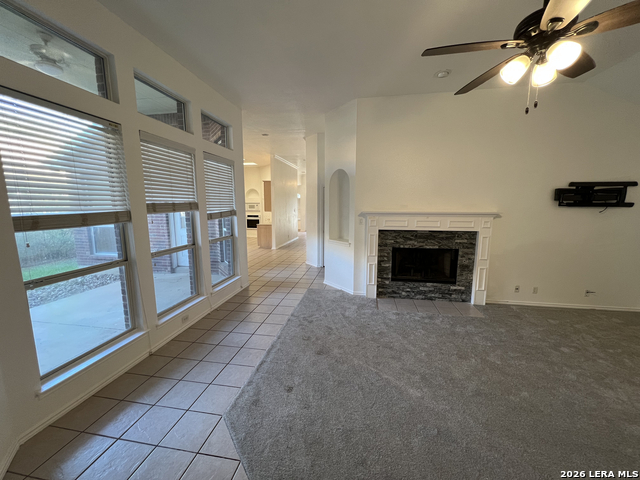 Listing photo id 5 for 30 Amber Forest