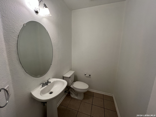 Listing photo id 6 for 30 Amber Forest