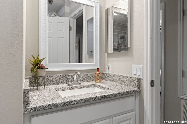 Image 22 of 38 For 9318 Jorwoods