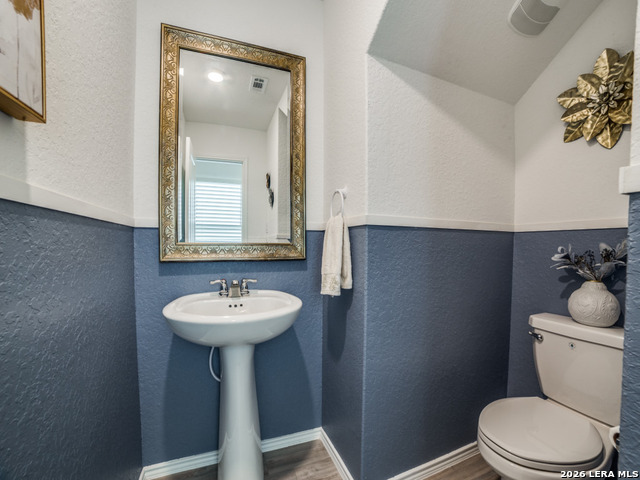 Image 11 of 12 For 7623 Parish  