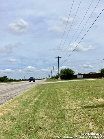 Image 4 of 12 For 3768 Highway 281