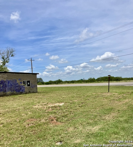 Image 5 of 12 For 3768 Highway 281