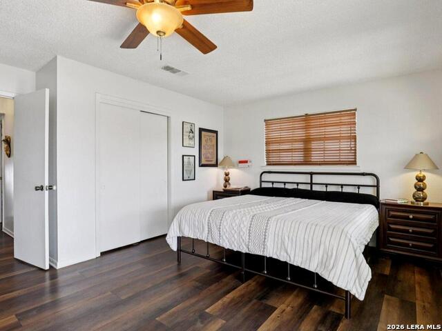 Image 20 of 51 For 127 Cedar Tree Ln