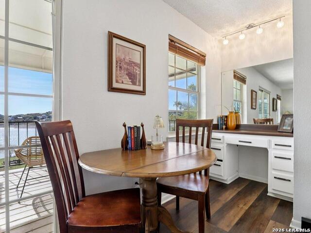 Image 22 of 51 For 127 Cedar Tree Ln