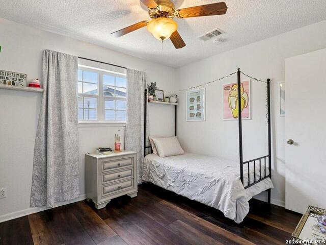 Image 28 of 51 For 127 Cedar Tree Ln