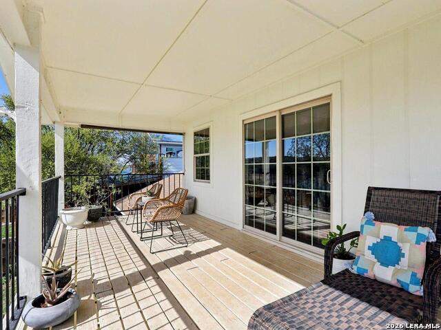 Image 33 of 51 For 127 Cedar Tree Ln