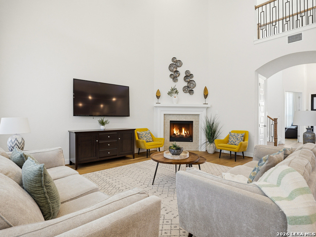 Image 13 of 37 For 6837 Hallie Loop