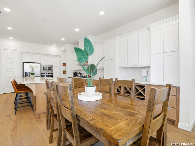 Image 18 of 37 For 6837 Hallie Loop