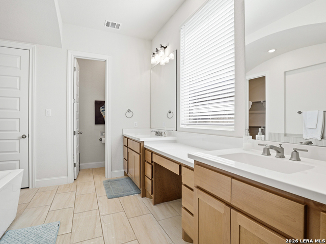 Image 22 of 37 For 6837 Hallie Loop