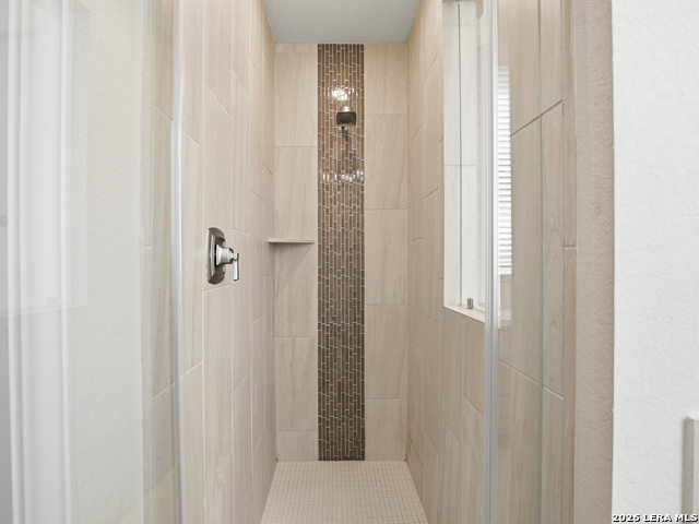 Image 24 of 37 For 6837 Hallie Loop