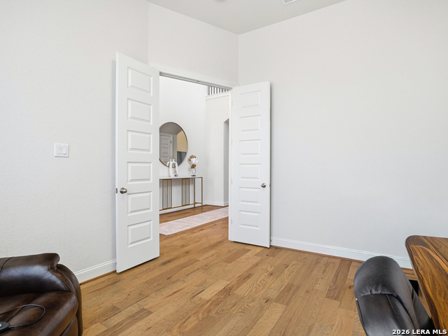 Image 8 of 37 For 6837 Hallie Loop