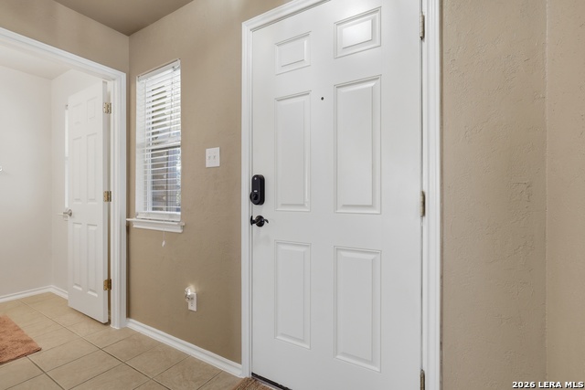 Image 2 of 29 For 10815 Bearwolf Bay