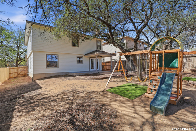 Image 26 of 29 For 10815 Bearwolf Bay