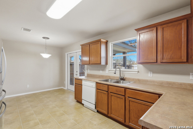 Image 7 of 29 For 10815 Bearwolf Bay