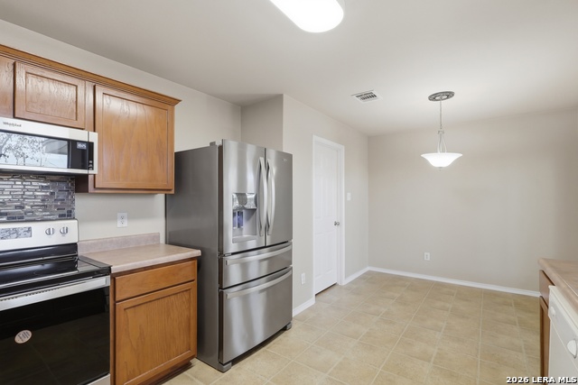 Image 9 of 29 For 10815 Bearwolf Bay