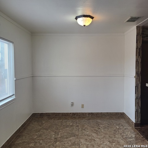 Image 10 of 30 For 12020 Maplerock