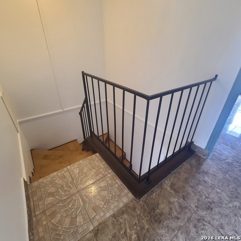 Image 12 of 30 For 12020 Maplerock