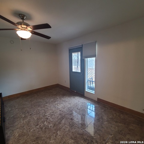 Image 13 of 30 For 12020 Maplerock