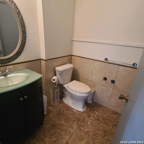 Image 7 of 30 For 12020 Maplerock