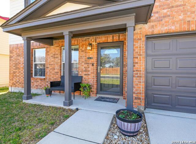 Image 2 of 24 For 9842 Magnolia