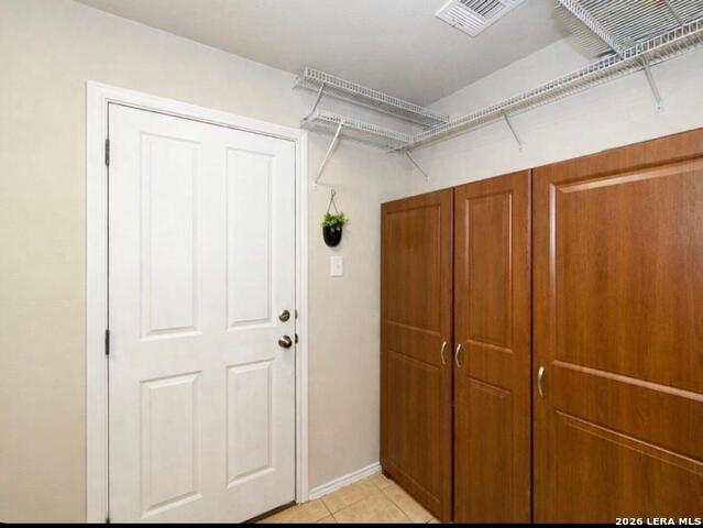 Image 20 of 24 For 9842 Magnolia