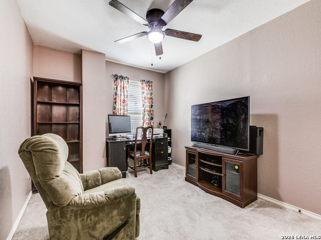 Image 16 of 24 For 435 Unicorn Ranch