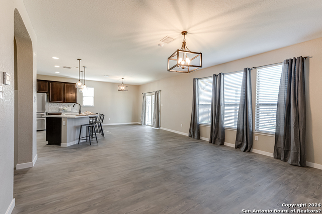 Image 10 of 36 For 7615 Cherished Bend