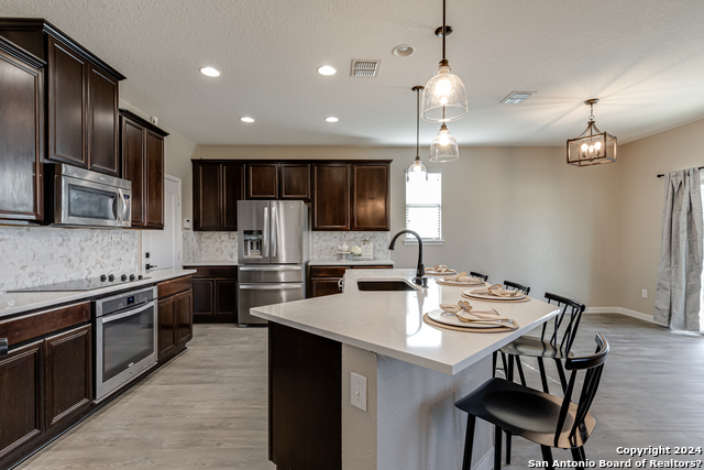 Image 14 of 36 For 7615 Cherished Bend