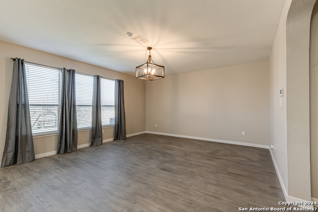 Image 9 of 36 For 7615 Cherished Bend